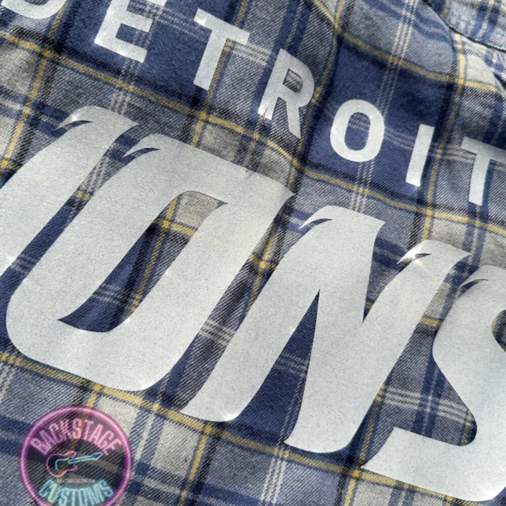 🦁 Detroit Lions Shimmer Flannel - Picture 8 of 12